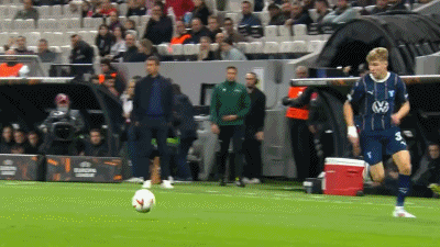 ⚽欧联杯半场：穆西远射造险 贝西克塔斯0-0暂平马尔默